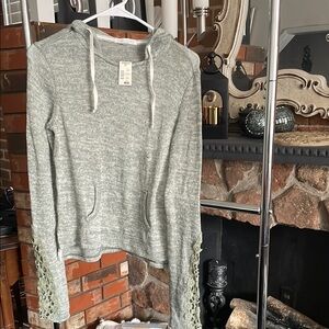 Aeropostale Green Asymmetrical Long Sleeve Hoodie